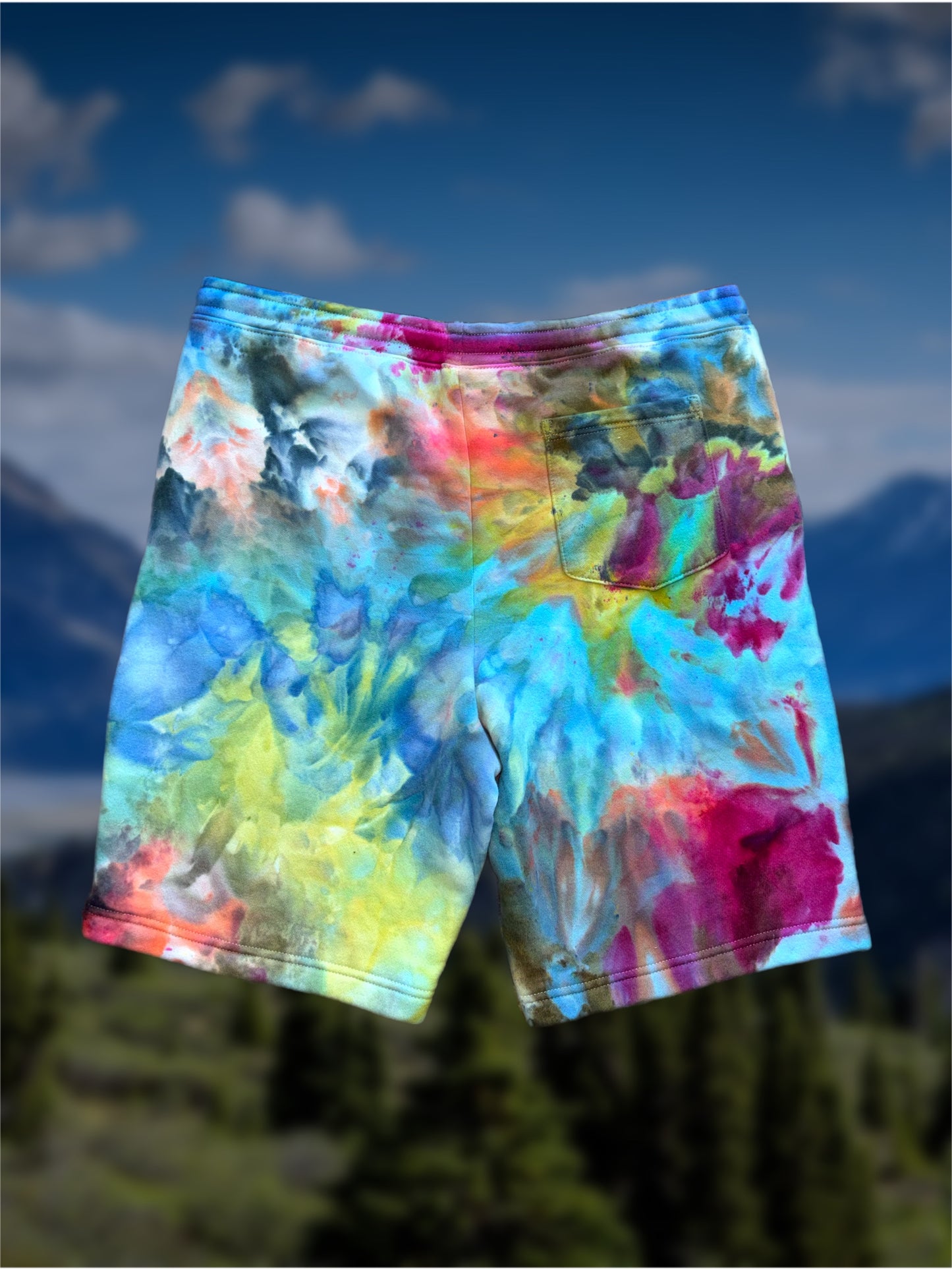 KGLW SWEATSHORTS (PRE-ORDER)