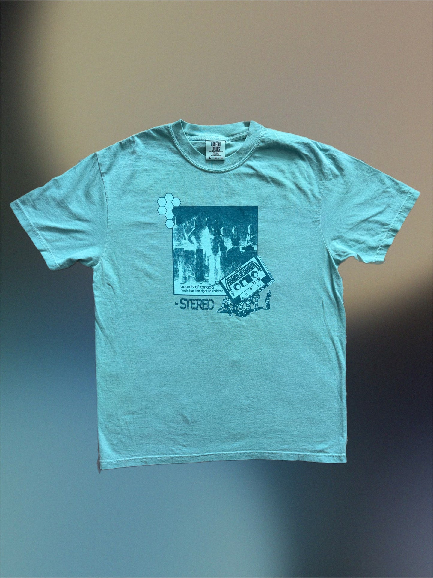 Boards have the right to Canada solid comfort colors t-shirt