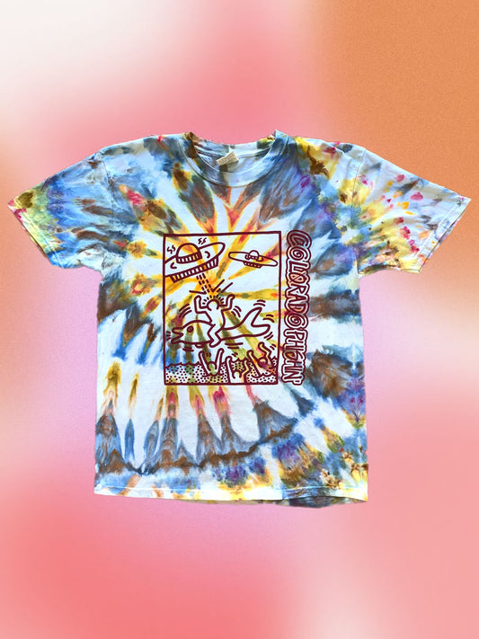 Phishin' Tie-Dyed Short Sleeve Shirt - sunburst dye