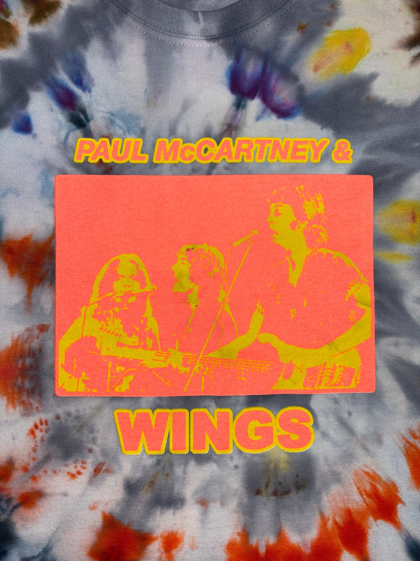 "Wings" tie-dyed short sleeve