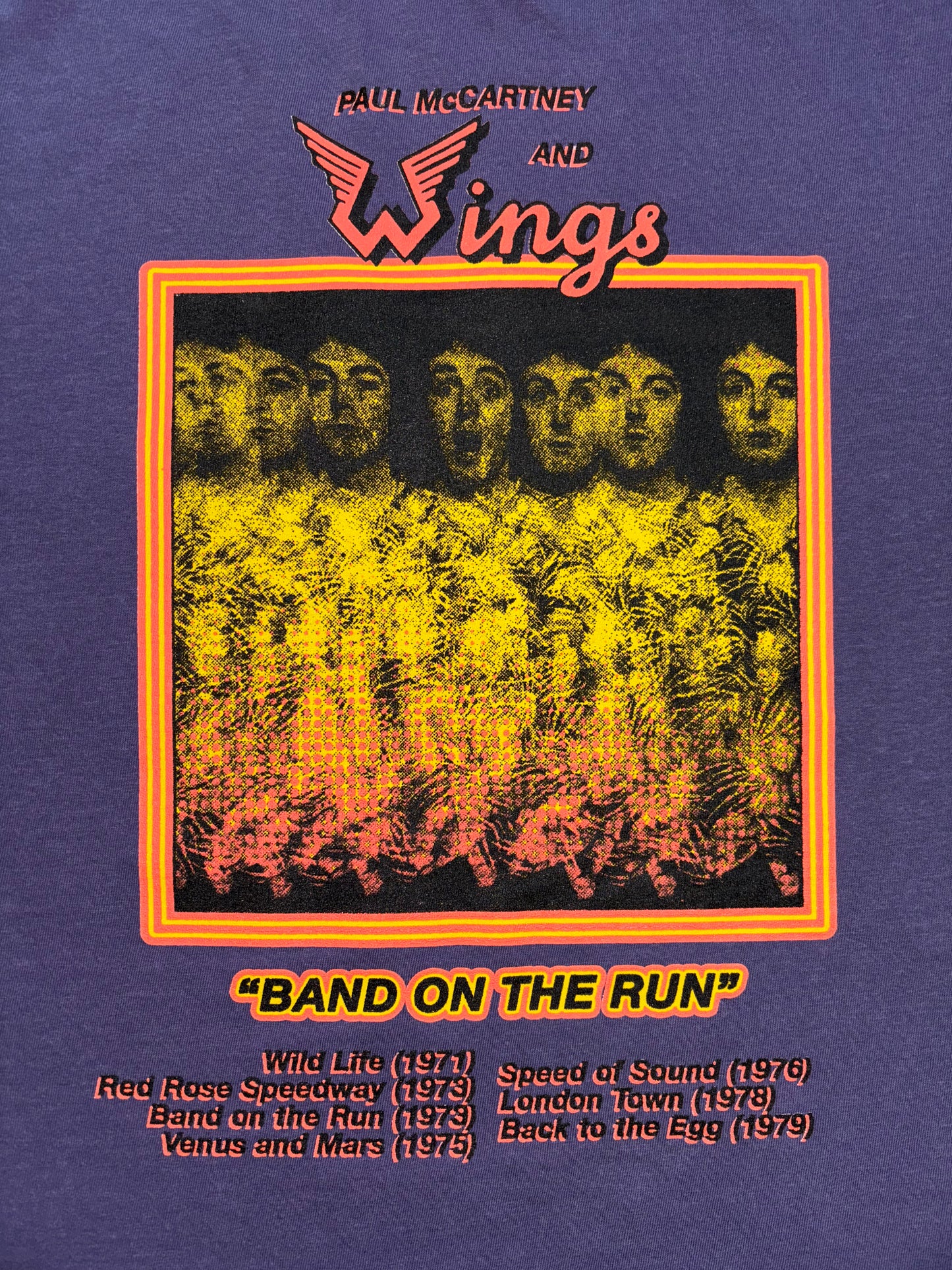 "Wings" grape short sleeve shirt